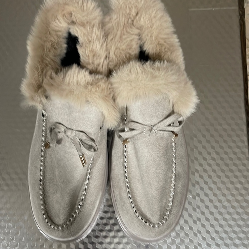 Fur booties new